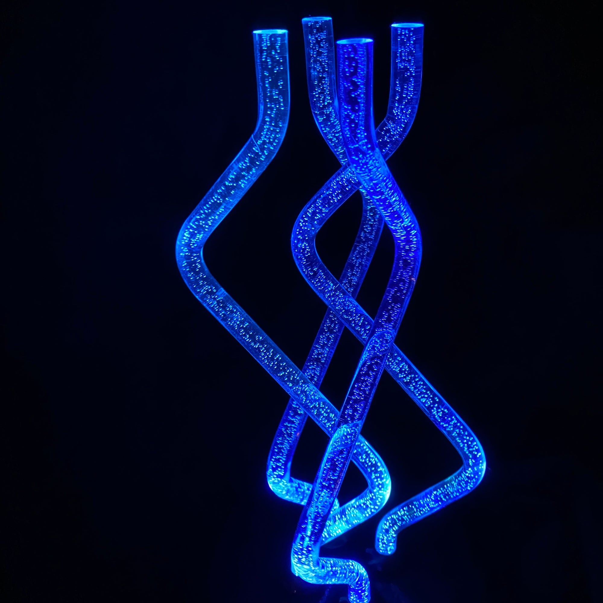 Kinetic L Form Lamp